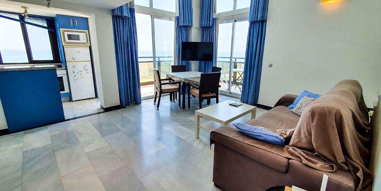 Skol 715. Spectacular Corner Duplex In Apartamento Marbella
