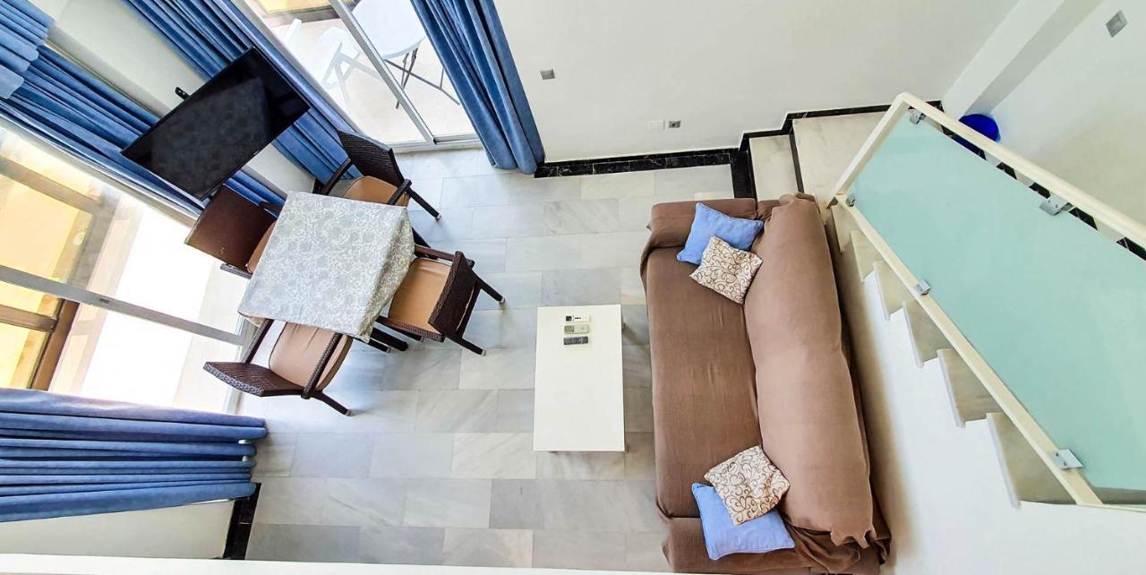 Skol 715. Spectacular Corner Duplex In Apartamento